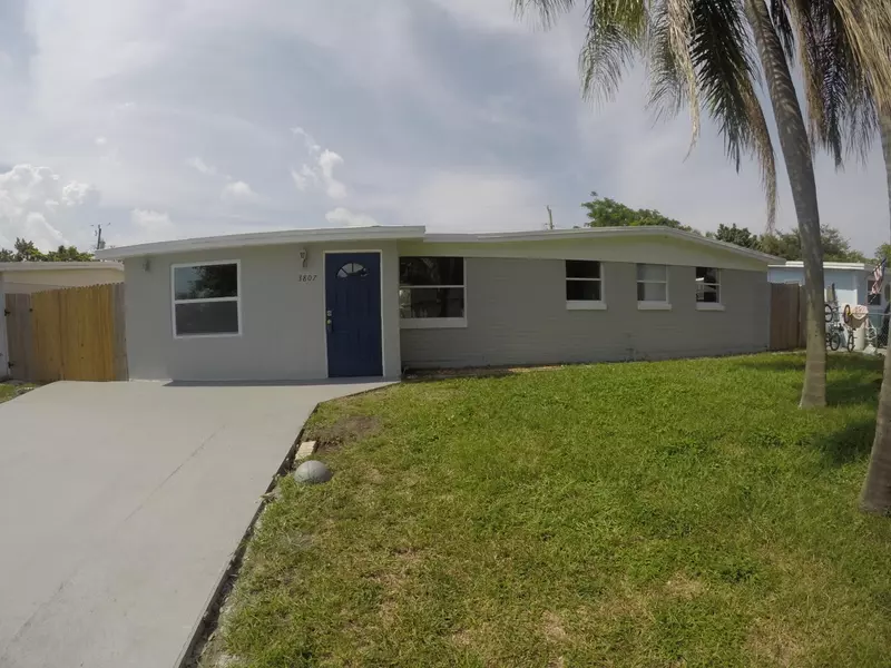 3807 Everglades RD, Palm Beach Gardens, FL 33410