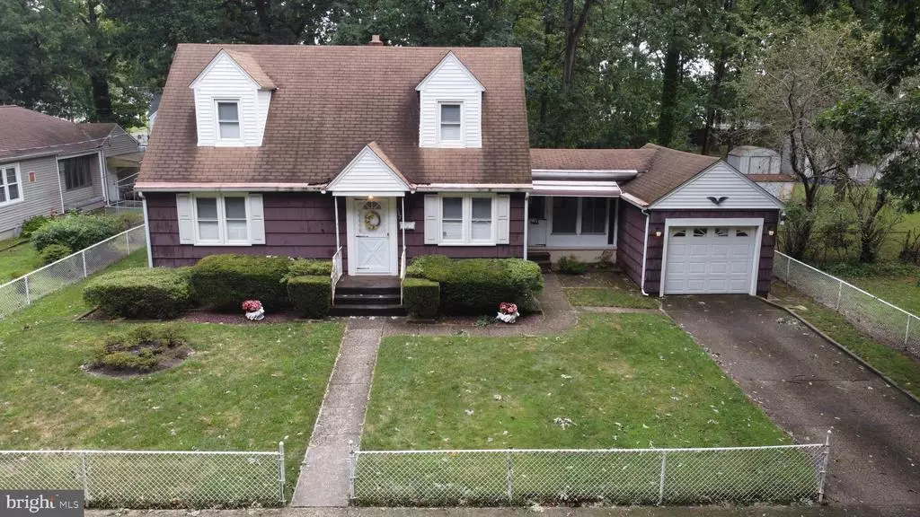 Vineland, NJ 08360,567 PINE ST