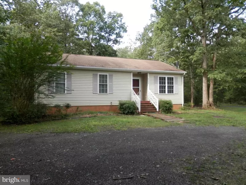 9124 BLACK WALNUT RUN RD, Rhoadesville, VA 22542