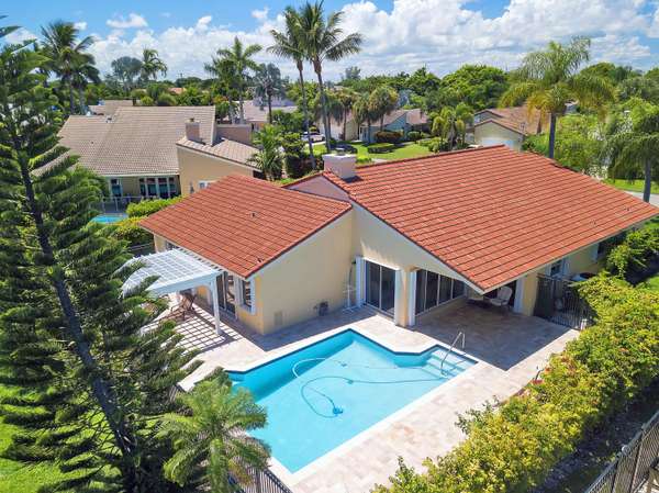 6930 NW 3rd AVE, Boca Raton, FL 33487