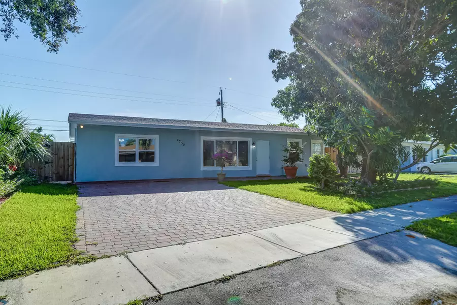 2730 NE 8th AVE, Pompano Beach, FL 33064