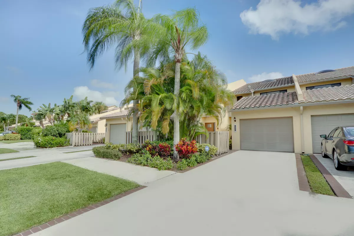 Wellington, FL 33414,1937 Canterbury CIR