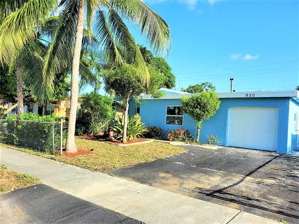 Deerfield Beach, FL 33064,920 NE 52nd CT