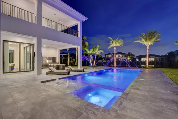 Delray Beach, FL 33446,9560 Balenciaga CT