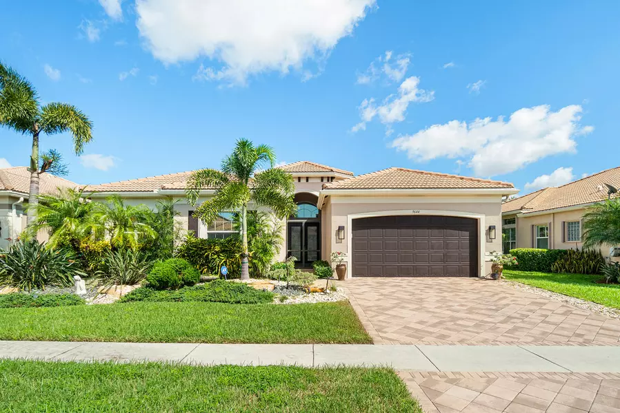 9644 Dovetree Isle DR, Boynton Beach, FL 33473