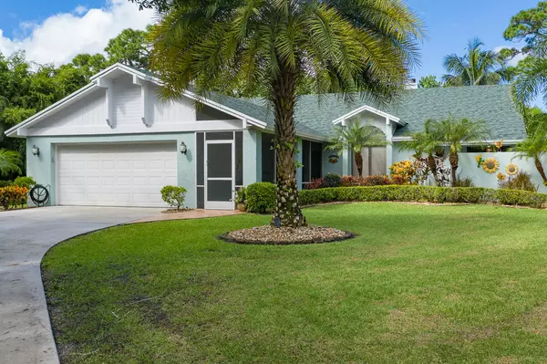 Hobe Sound, FL 33455,12391 SE S Indian River DR