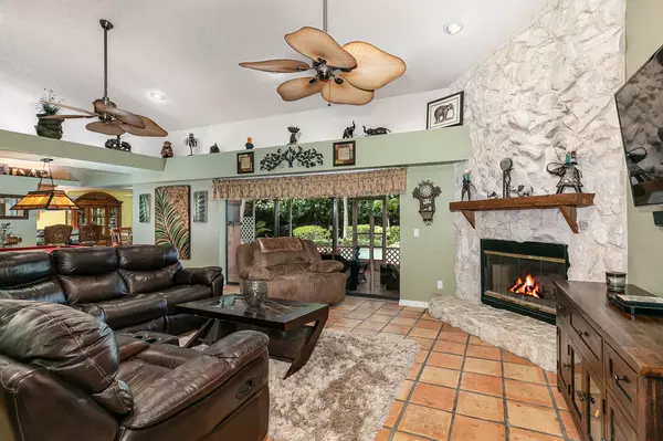 Hobe Sound, FL 33455,12391 SE S Indian River DR