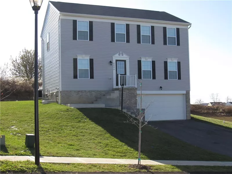 2294 Haflinger Dr, North Huntingdon, PA 15642