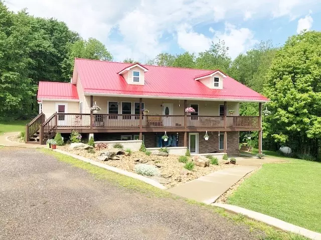 772 Dombs Hill Rd, Rossiter, PA 15772