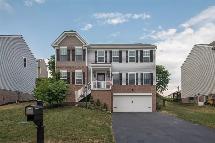 304 EVEREST CIRCLE, Houston, PA 15342