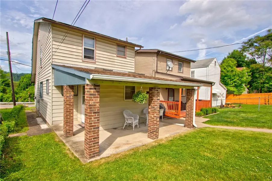 1704 State Avenue, Coraopolis, PA 15108