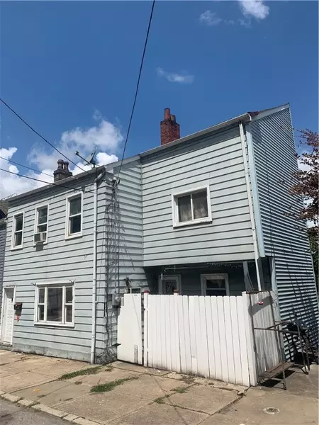 33 Pius St, Pittsburgh, PA 15203