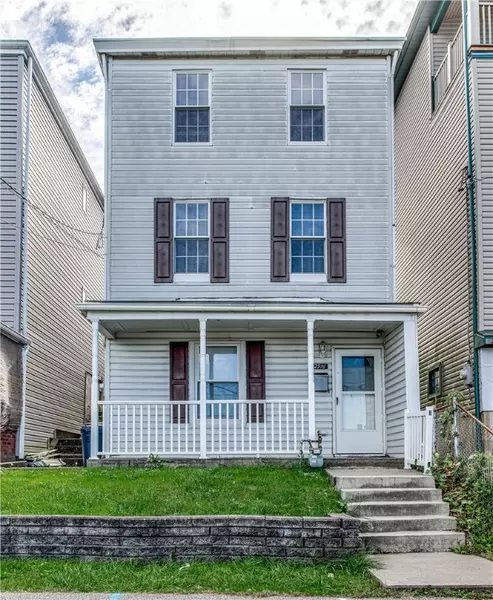 2916 Stromberg Street, Pittsburgh, PA 15203