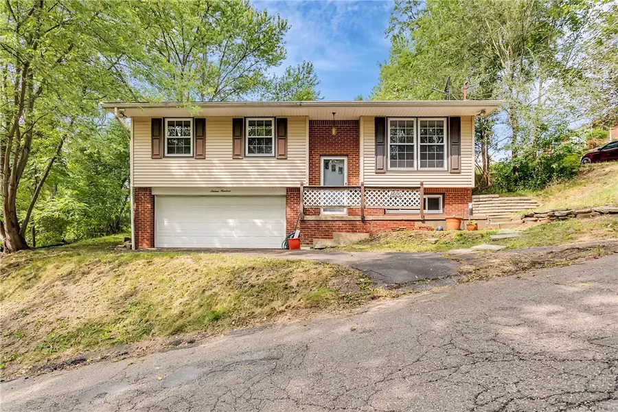 1600 Milton St, Turtle Creek, PA 15145