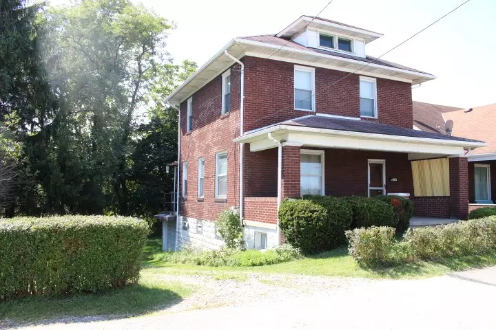 239 N 5th St, Clairton, PA 15025