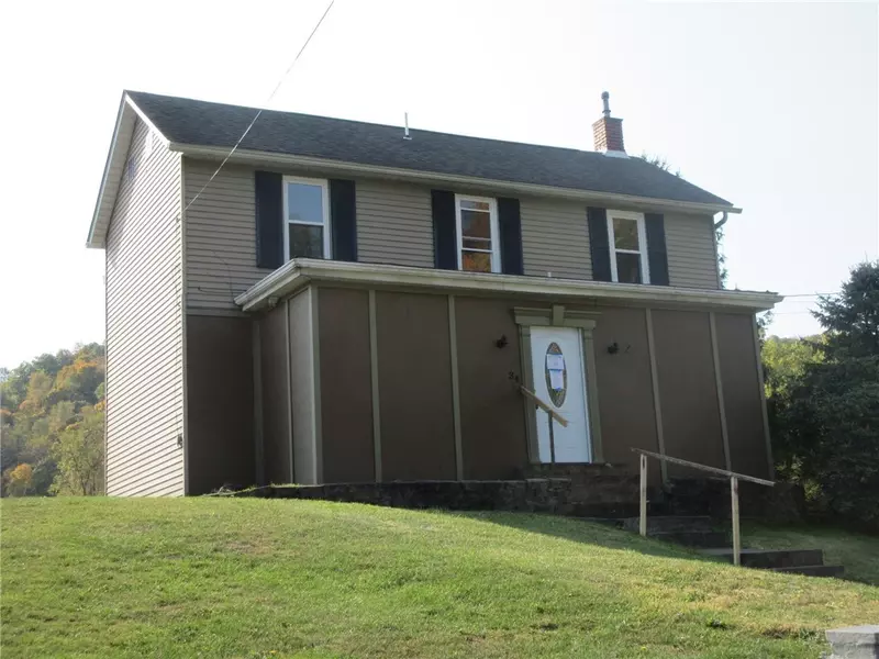 34 Browntown Rd, Avella, PA 15312