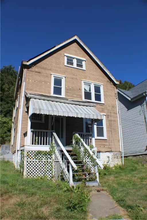 138 Card Ave, Wilmerding, PA 15148