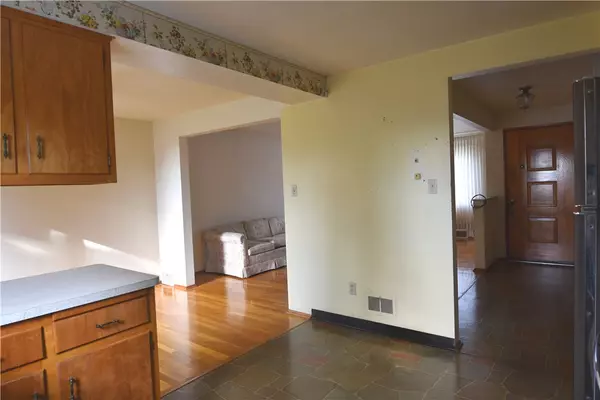 Penn Hills, PA 15235,128 Laurie