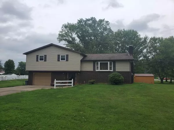 Connellsville, PA 15425,1303 AVON DRIVE