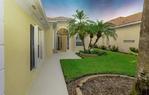 Palm Beach Gardens, FL 33412,8708 Oldham WAY