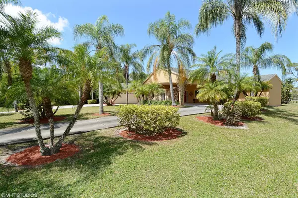 Palm Beach Gardens, FL 33418,8395 N 154th CT