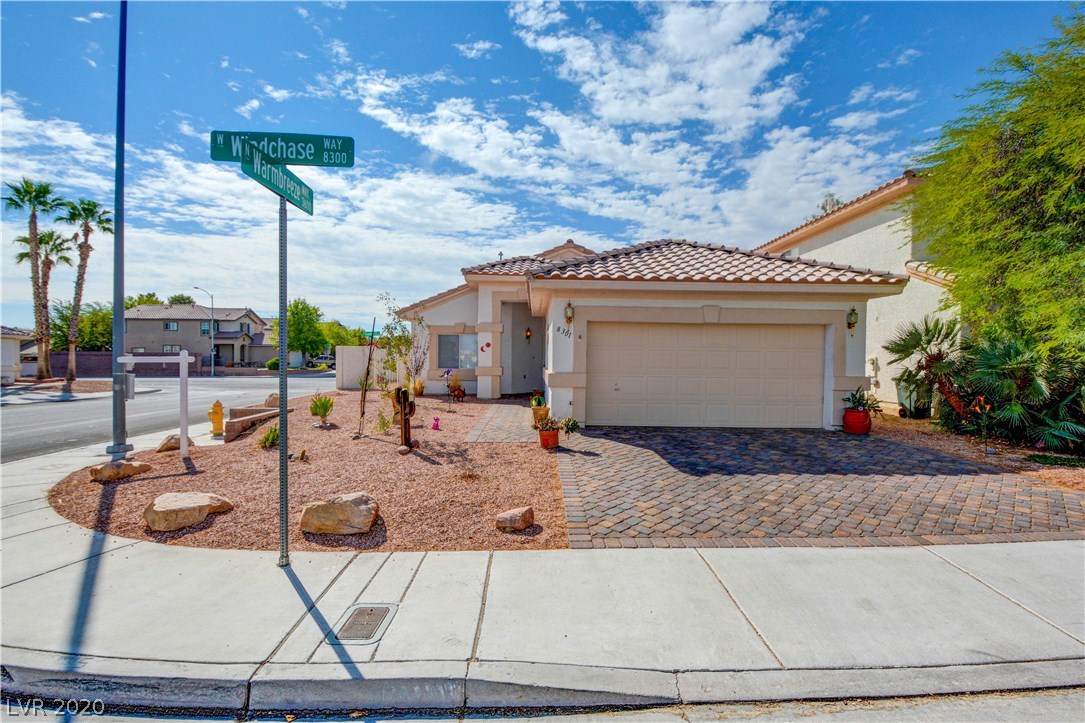 8301 Windchase Avenue, Las Vegas, NV 89129