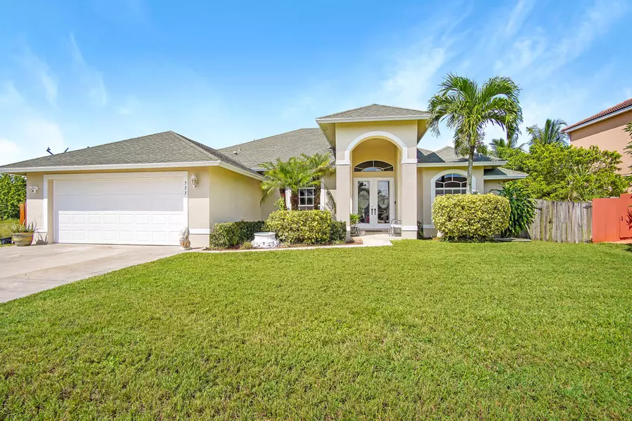 573 SW Halden AVE, Port Saint Lucie, FL 34953