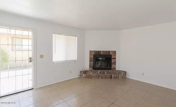 Tucson, AZ 85705,219 W Lee Street