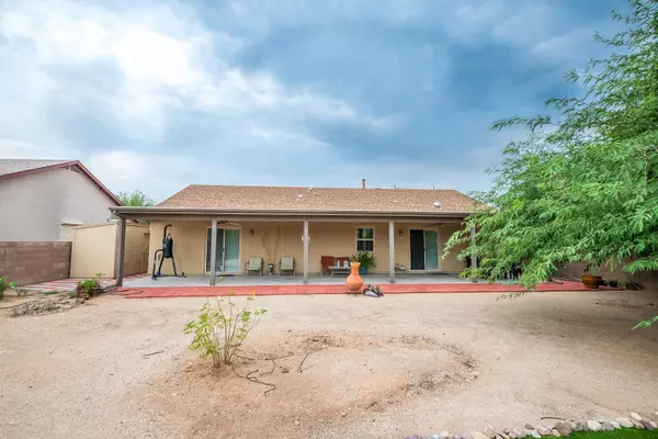 Tucson, AZ 85710,7993 E Ragweed Drive