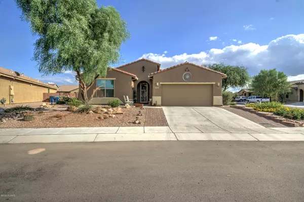 1000 E Harshaw Land Lane, Sahuarita, AZ 85629