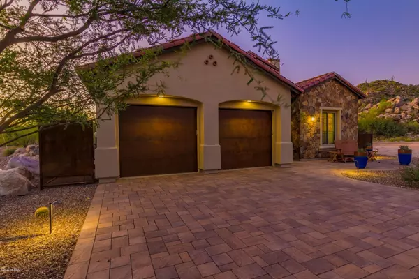 14319 N Mickelson Canyon Court, Oro Valley, AZ 85755