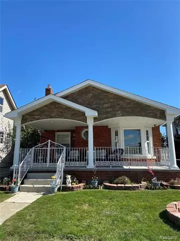 4724 WALWIT ST, Dearborn, MI 48126
