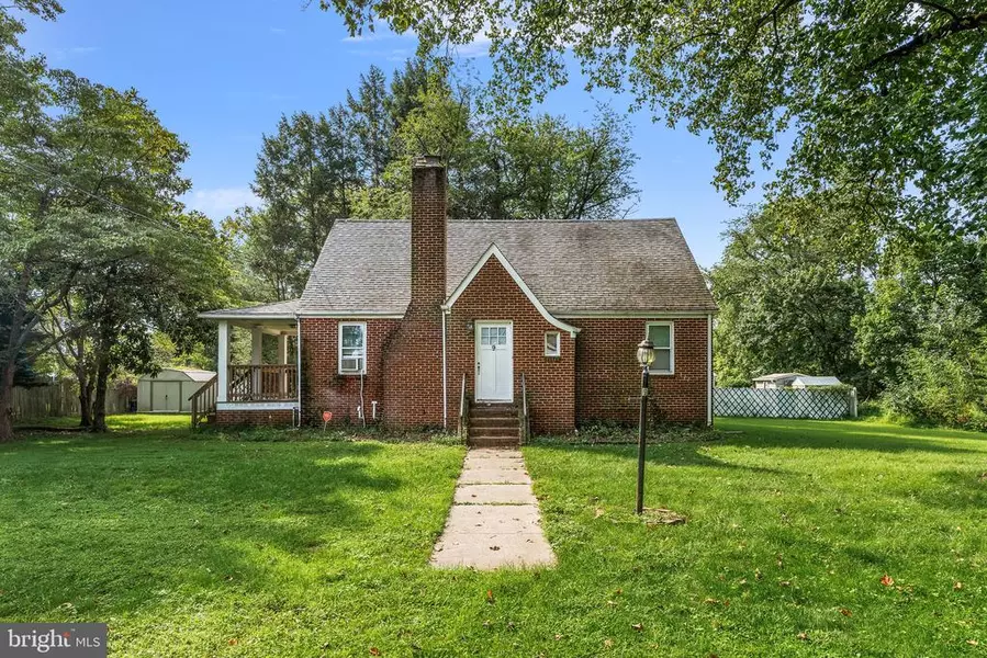 9 LINCOLN AVE, Burlington, NJ 08016