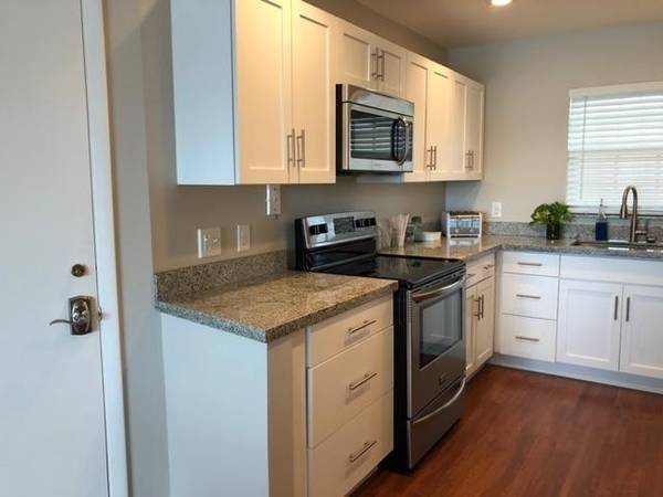 Riviera Beach, FL 33404,410 Wilma CIR 204