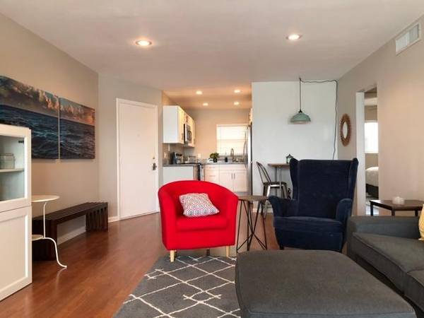 Riviera Beach, FL 33404,410 Wilma CIR 204