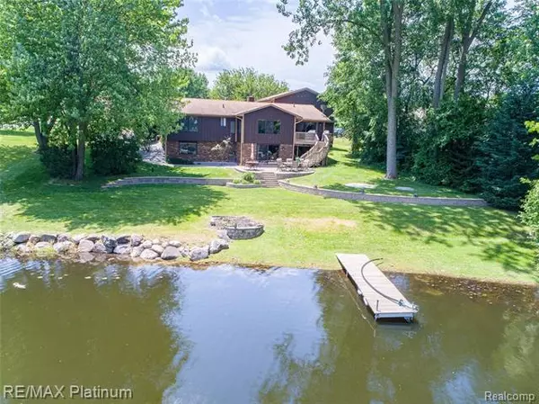 White Lake, MI 48383,6755 Thompson LN