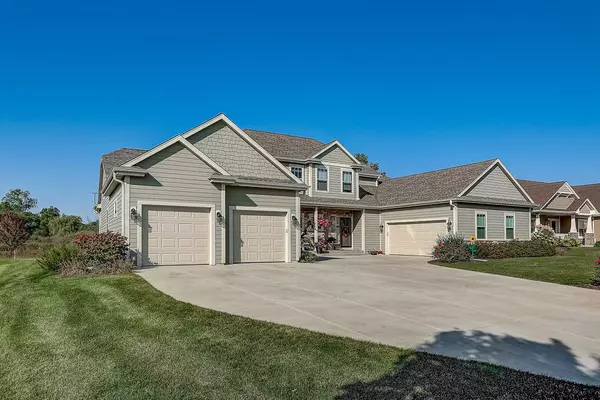 Franklin, WI 53132,9023 S Cordgrass Cir W