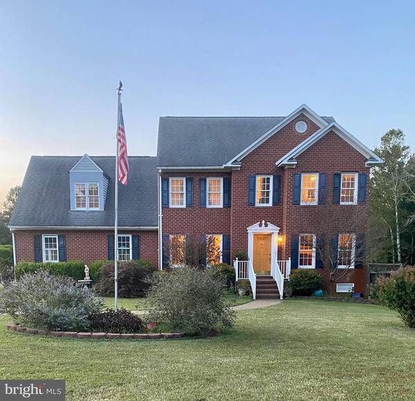 17648 CIRCUIT RIDER DR, Beaverdam, VA 23015