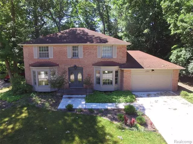 1357 HATHAWAY RISING, Rochester Hills, MI 48306