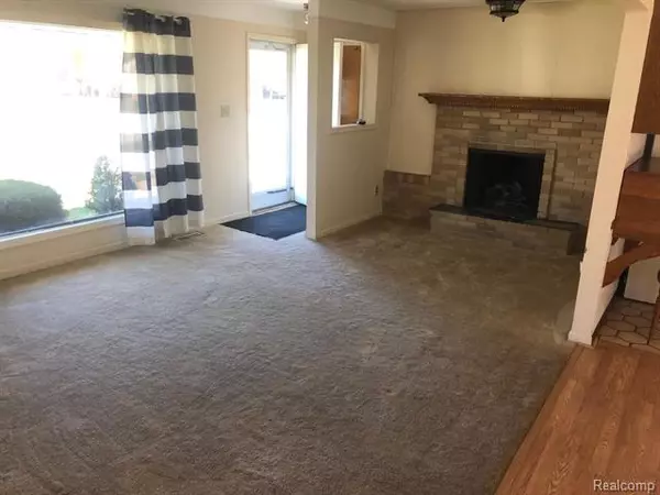 Riverview, MI 48193,18157 VALADE ST