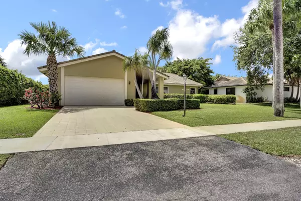 Delray Beach, FL 33445,4508 White Cedar LN