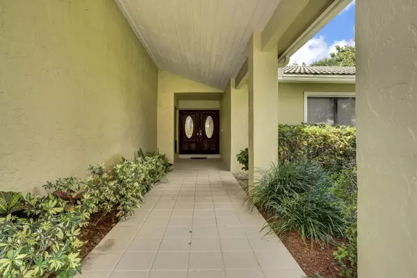 Delray Beach, FL 33445,4508 White Cedar LN