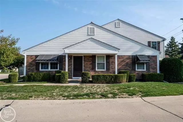 15801 NEWPORT, Clinton Township, MI 48038