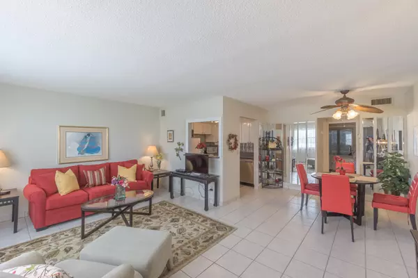 Boynton Beach, FL 33435,650 E Horizons 103