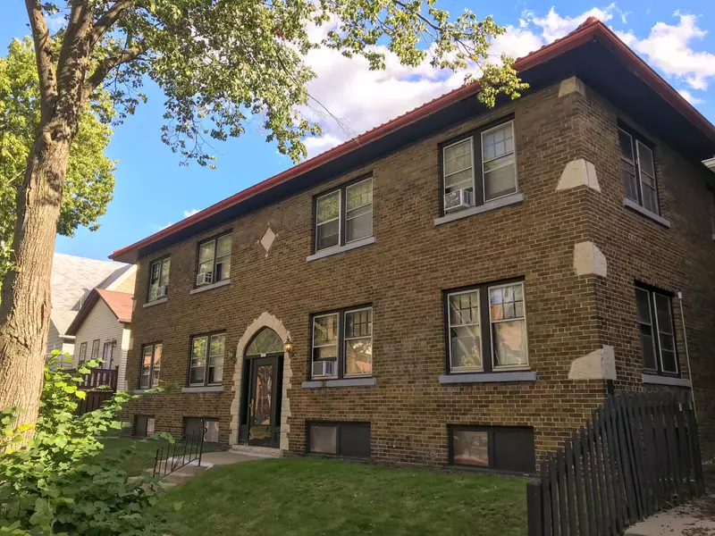 1219 W Walker St, Milwaukee, WI 53204