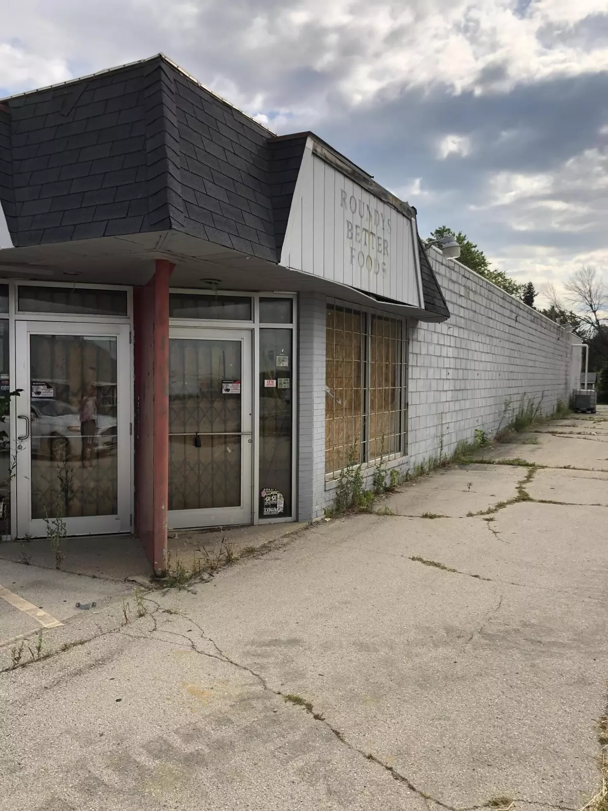 Caledonia, WI 53126,3303 County Road H