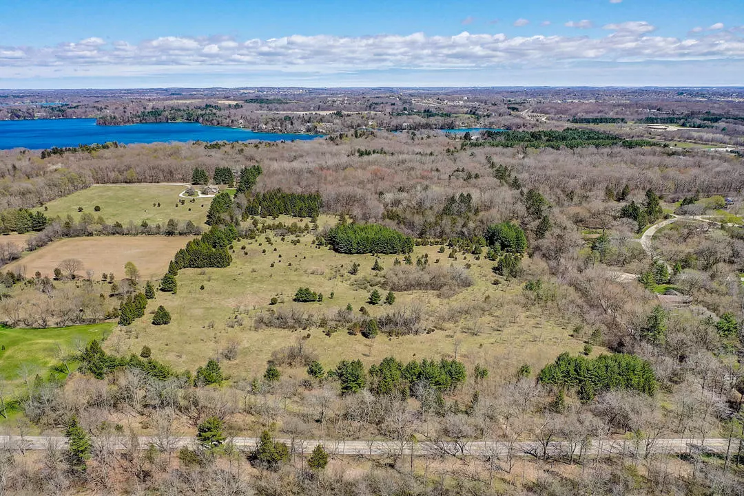 Chenequa, WI 53058,Lt4 White Pines Ct