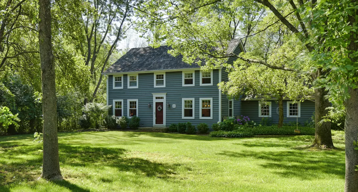 Mequon, WI 53092,111 W Zedler Ln