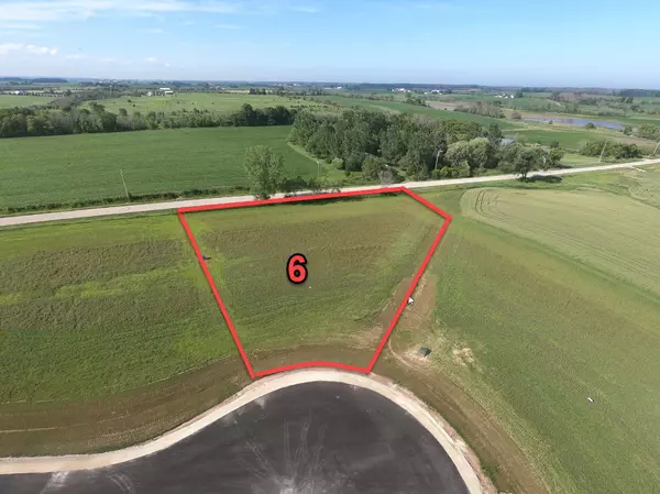 Lt6 Dixie Ct,  Port Washington,  WI 53074