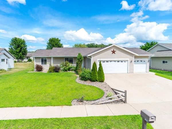 1909 Viking Ave,  Holmen,  WI 54636